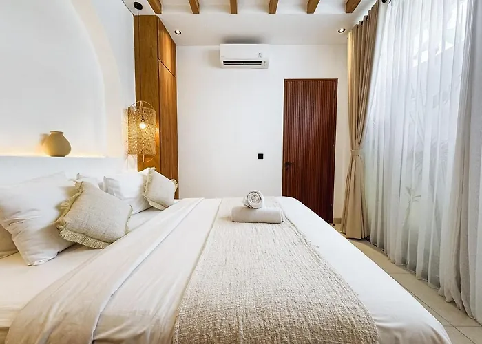 Villa Casa Petak 2 - Serene Architectural In Tropical Paradise Pererenan *